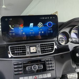 MERZ W212 ANDROID PLAYER